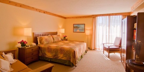 5 Room Bayview Tower